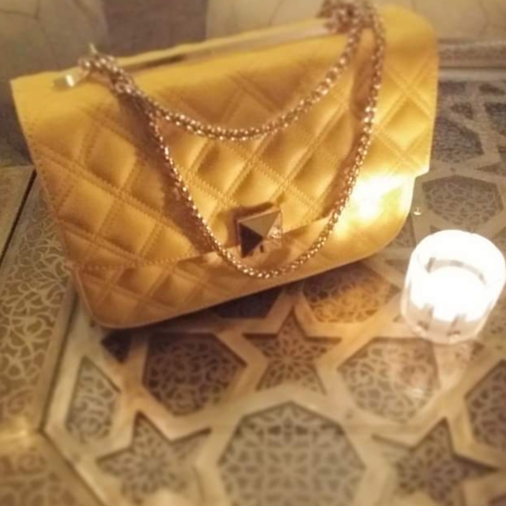 Charles & Keith yellow clutch 💛